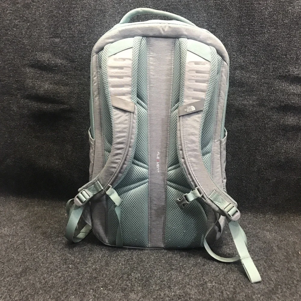 The North Face NF0A3KVA Vault 26L Backpack FlexVent System Teal &‎ Gray Daypack